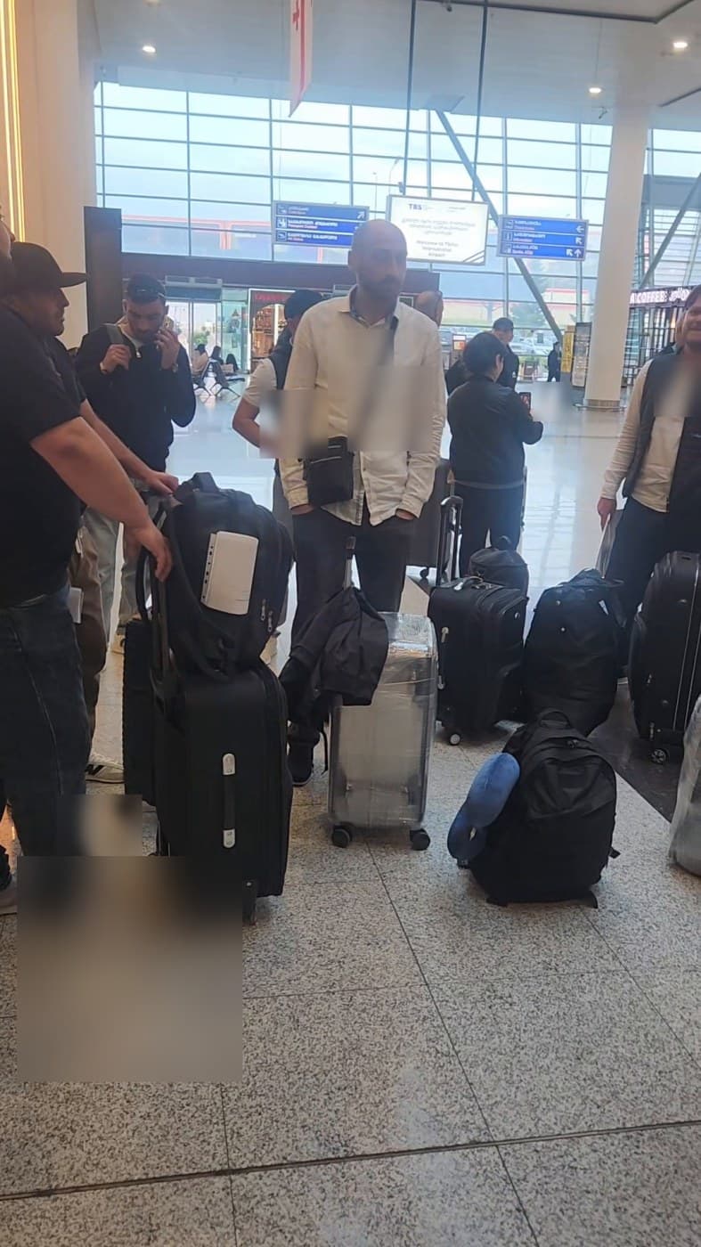 WVG candidate group assembled for departure with luggage